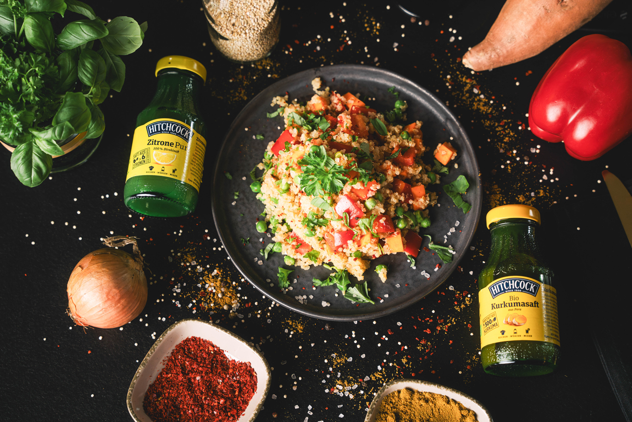 Kurkuma Gemüsepfanne mit Quinoa