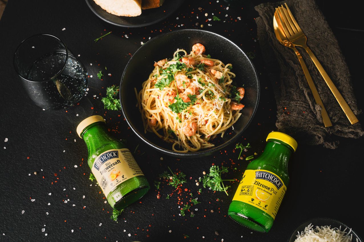 Spaghetti Scampi mit Baguette