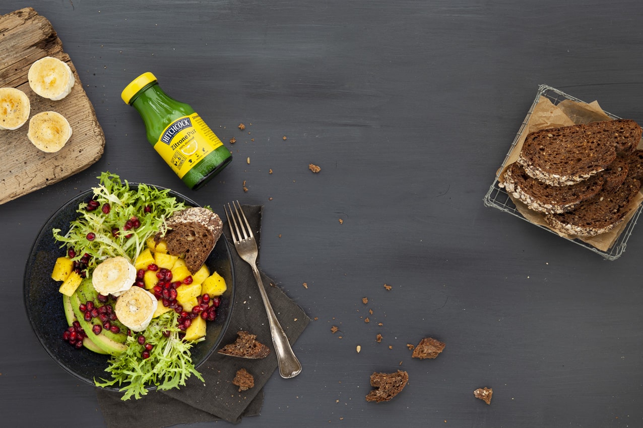 Ziegenkäse-Salat mit Granatapfel-Zitronen-Dressing